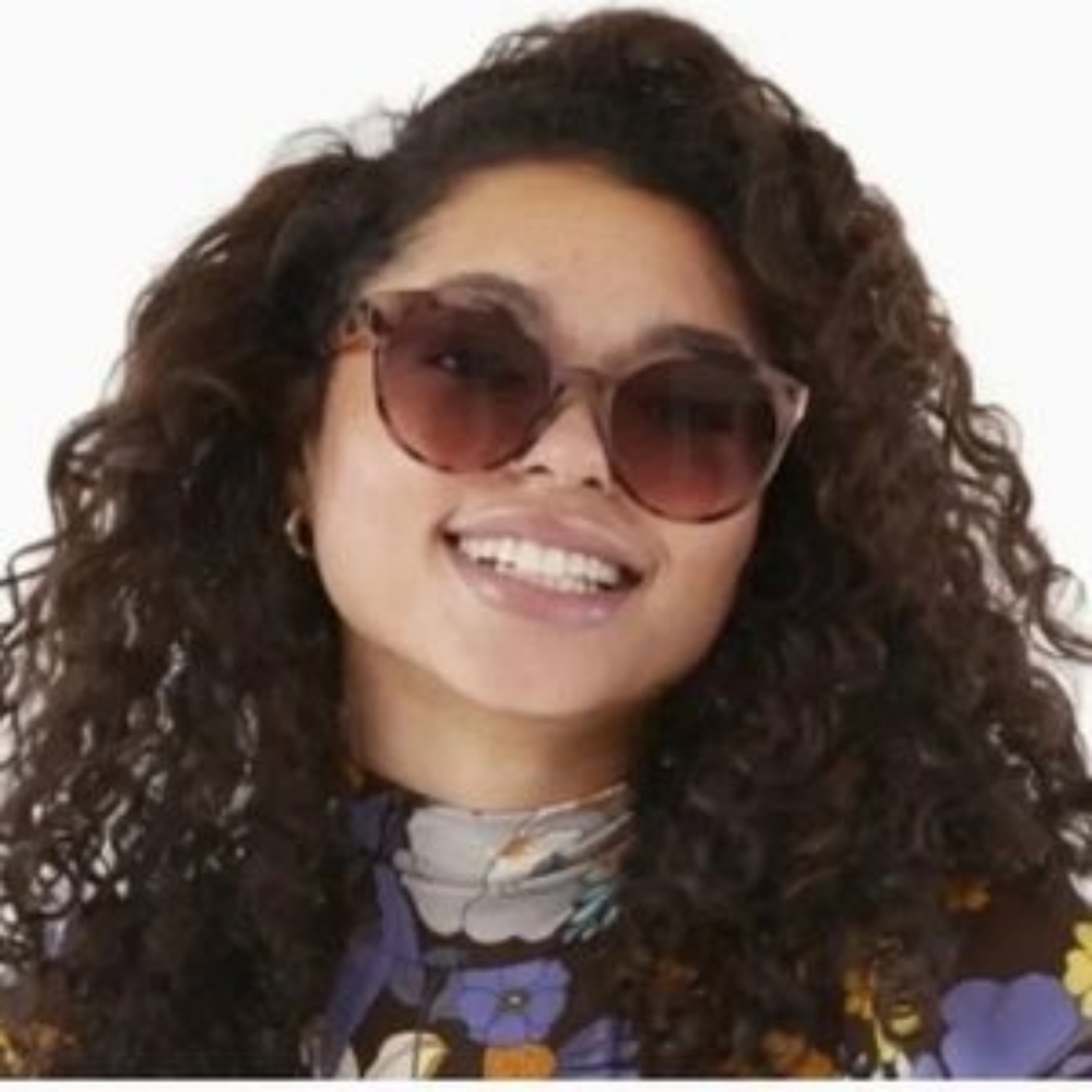 Summer & Rose NWT Scarlett Sunglasses Retail $54 Pouch & Cloth Included